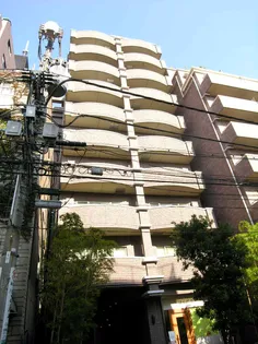 マヌアール中目黒【3階】の外観