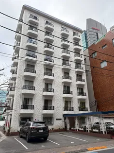 東京都港区南青山2【マンション】の外観