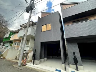 神奈川県横浜市港北区日吉4【一戸建】の外観