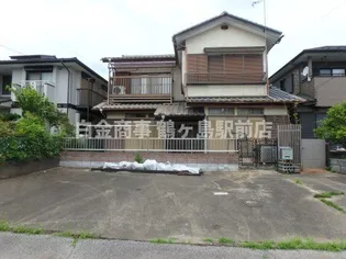 埼玉県坂戸市鶴舞4【一戸建】の外観