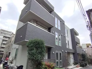 東京都新宿区東五軒町【マンション】の外観