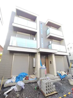 ルミエール レ フルール【3階】の外観