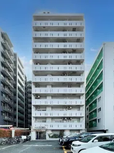 プラス・ワン横浜【9階】の外観