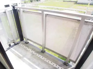 ル・シェルブルー【1階】の内装