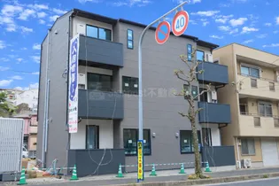 Signpost クロス【1階】の外観