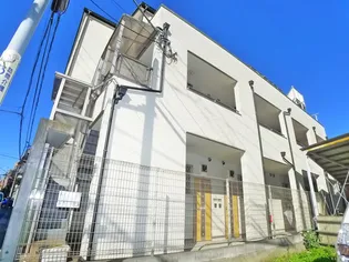 レ ラバージュの画像