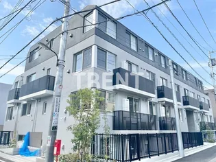 ポラスト代々木上原の外観