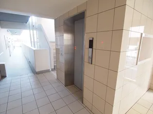 山中ハイツIII【4階】の玄関