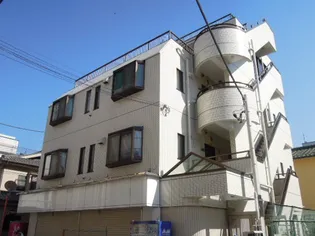 ホワイトホルン【3階】の外観