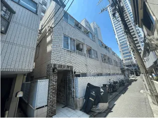 COM Y,S,【1階】の外観