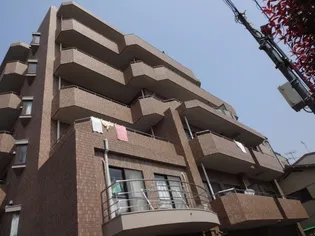 パークファミリア【3階】の外観