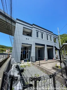 グランデュール【2階】の外観