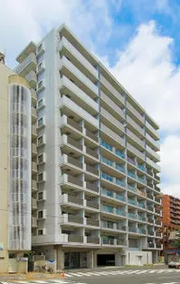 東京都港区三田5【マンション】の外観