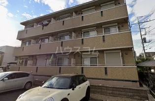 パレルモ【3階】の外観