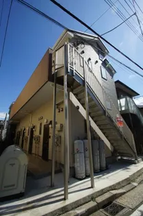 ヒルズ横浜岸谷【2階】の外観