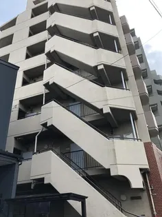 バロール中十条【5階】の外観