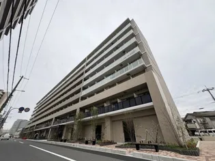 プレサンス京橋GREEN YARDアルミラ【3階】の外観