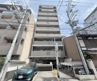 プレサンス京都烏丸御池【4階】の外観