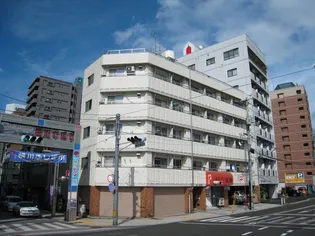 ユービル【3階】の外観