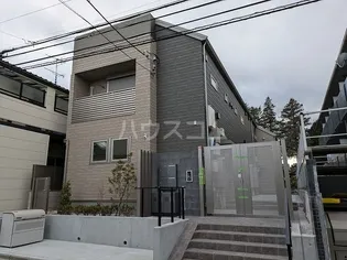 グローヴ用賀の外観