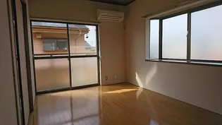 レ アール小池の画像