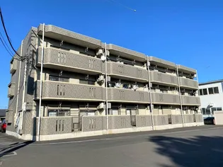 ユーミーカパーラ【3階】の外観