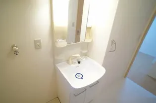 メゾン・ノヴェル【2階】の内装