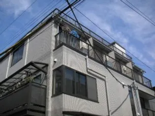 パーシモンハウス【3階】の外観