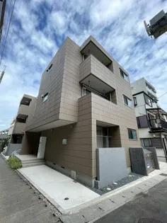 プティ・フール【1階】の外観