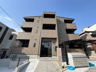 NIKEーLAーVICTOIRE江坂の画像