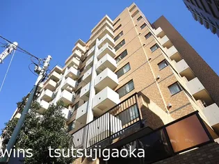 東京都調布市西つつじケ丘3【マンション】の外観