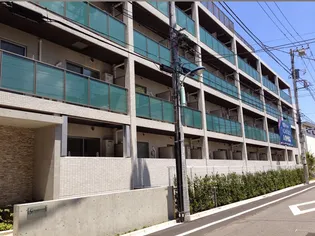 カスタリア本駒込の外観