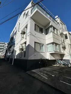 プラーズ生田【2階】の外観
