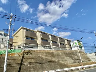 ヒルズ子母口【1階】の外観