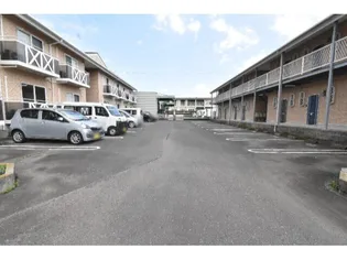 フェヴァリー C【2階】の地図