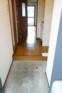 トーヨーハイム【1階】の玄関