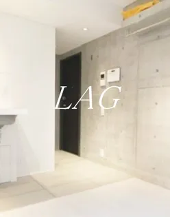 PROTO大岡山IIの居間