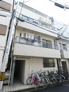 クレインズマンション【1階】の外観