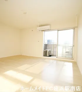 イル・ティモーネ【2階】の内装