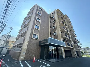 ニュー水前寺【4階】の外観