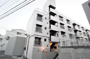 ハコス摂【4階】の外観