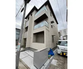 コンソラーレ南麻布【1階】の外観