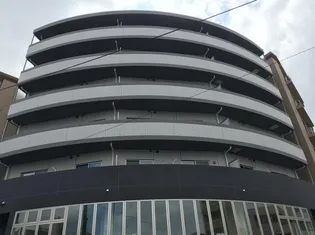 神奈川県横浜市神奈川区泉町【マンション】の外観