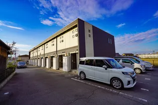 レオネクストパレス市場【1階】の外観