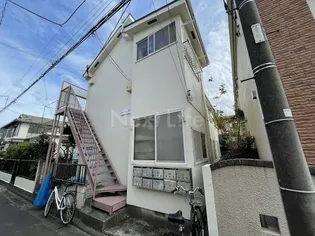 メープルタウン【2階】の外観