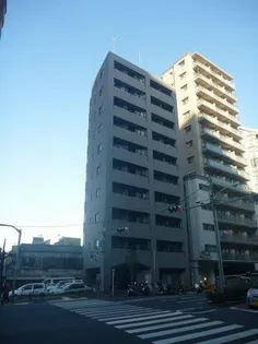 東京都新宿区新宿7【マンション】の外観