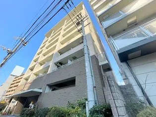 グランシャルマン新大阪【7階】の外観