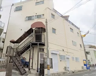 高瀬マンション【4階】の外観