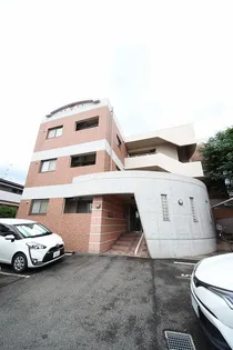 ピエモンテ【2階】の外観