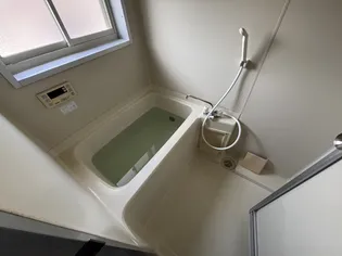 渡幸ベルメゾン栗生B棟【2階】の風呂